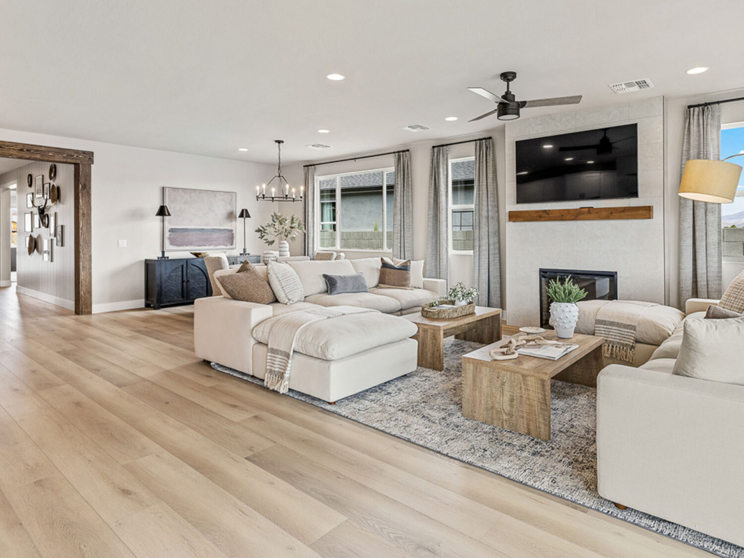 Great Room | Skyview | ECCO Homes